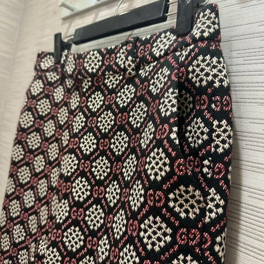 💎Han's house精品服飾💎GUCCI 古馳 滿版 LOGO 西裝褲 長褲  現貨42 原價35000-1