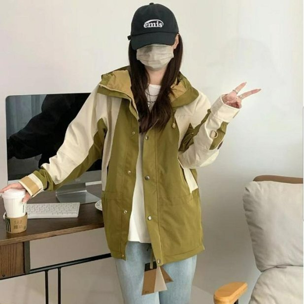 💎Han's house精品服飾💎GUCCI 古馳 聯名 The North Face 古馳 連帽 外套 風衣 現貨L-0