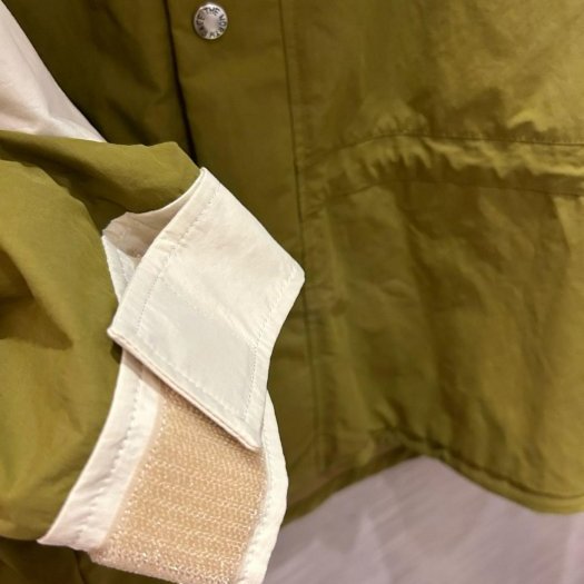 💎Han's house精品服飾💎GUCCI 古馳 聯名 The North Face 古馳 連帽 外套 風衣 現貨L-3
