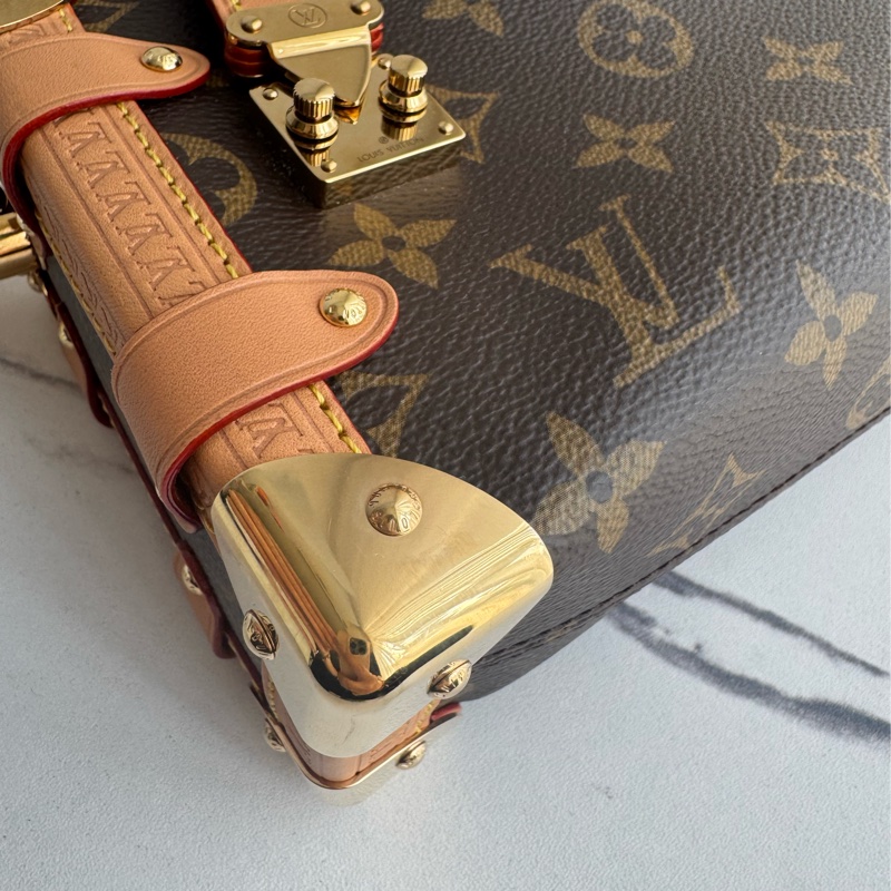 LV M46815花紋Side Trunk箱包pm-11