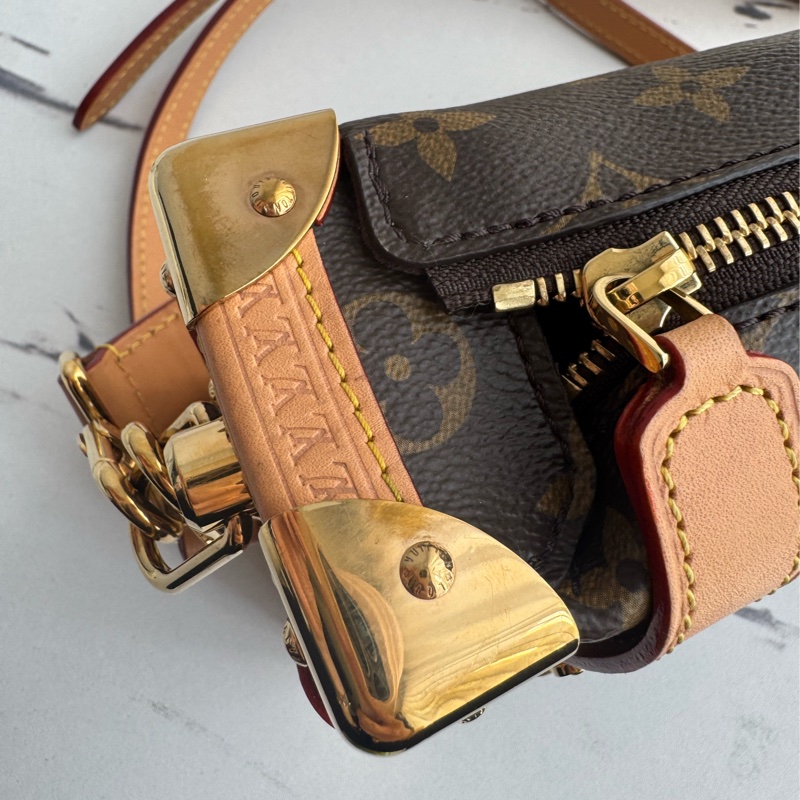 LV M46815花紋Side Trunk箱包pm-18