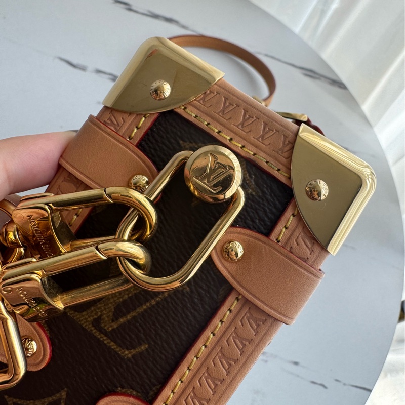 LV M46815花紋Side Trunk箱包pm-21