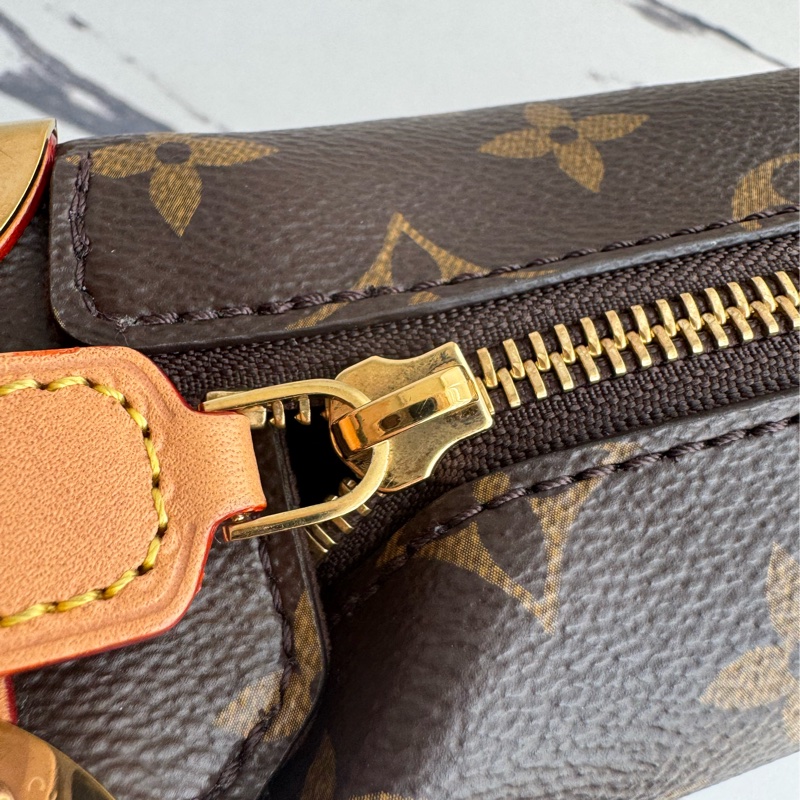 LV M46815花紋Side Trunk箱包pm-23