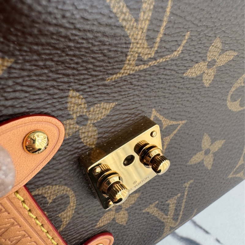 LV M46815花紋Side Trunk箱包pm-24