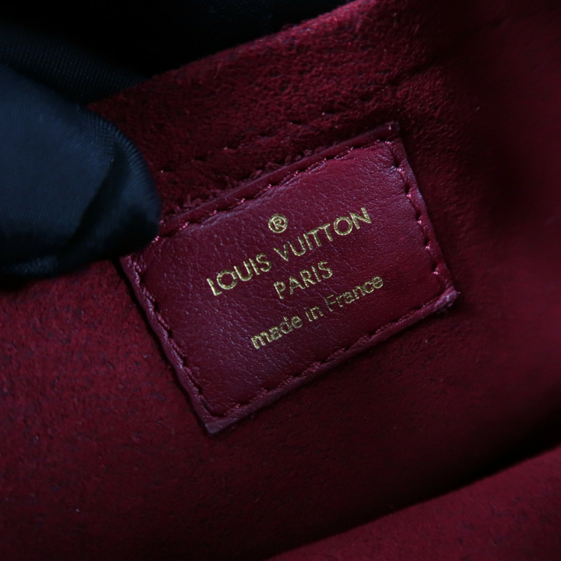 LOUIS VUITTON 牛皮皮革New Wave鏈帶肩背袋-6