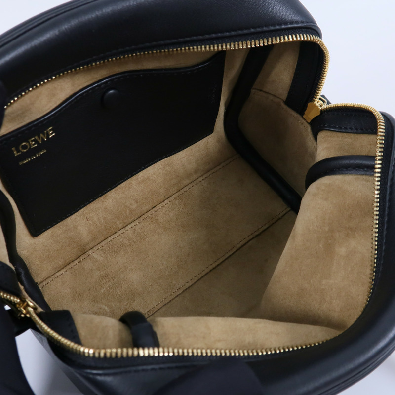 LOEWE 牛皮皮革Amazona 16 Square手挽肩背兩用袋-4