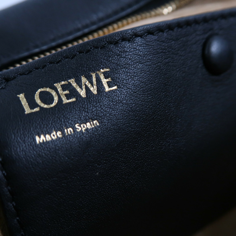 LOEWE 牛皮皮革Amazona 16 Square手挽肩背兩用袋-5