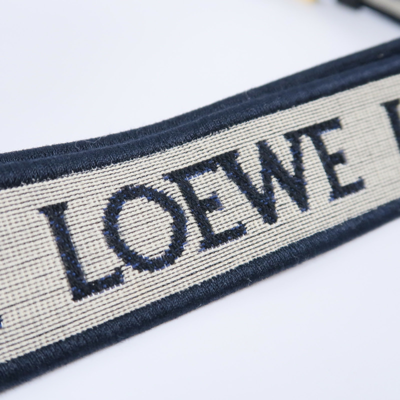 LOEWE 牛皮皮革Amazona 16 Square手挽肩背兩用袋-15