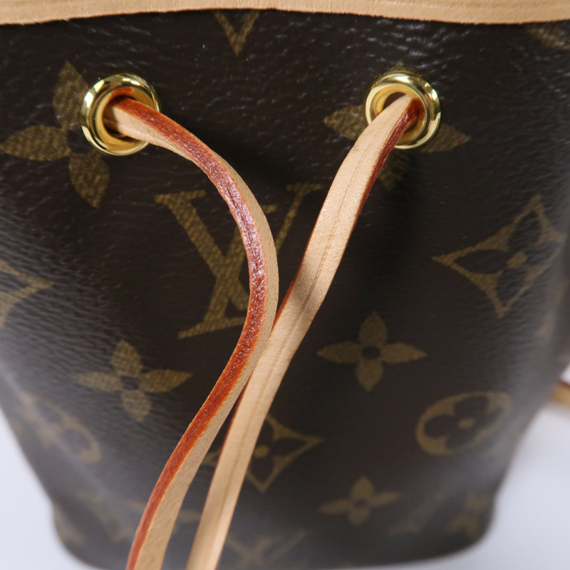LOUIS VUITTON Monogram Nano Noe肩背袋-6