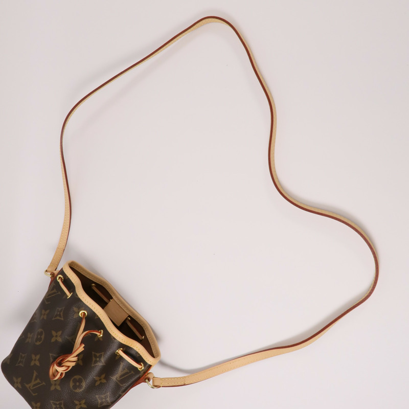 LOUIS VUITTON Monogram Nano Noe肩背袋-8