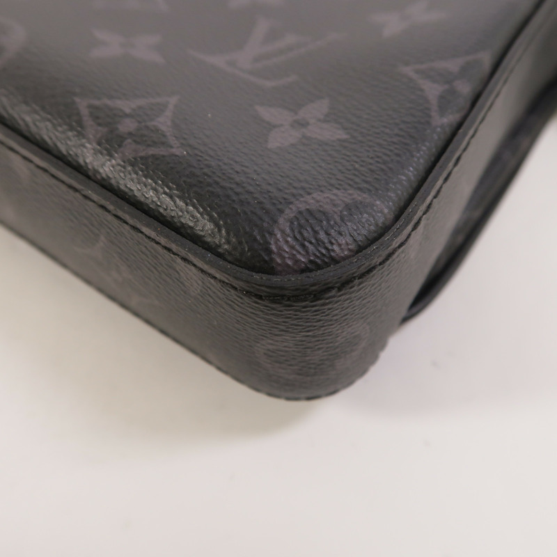 LOUIS VUITTON Monogram Eclipse Reverse Trio Messenger肩背袋-11