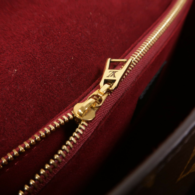 LOUIS VUITTON Monogram Passy鏈帶肩背袋-15