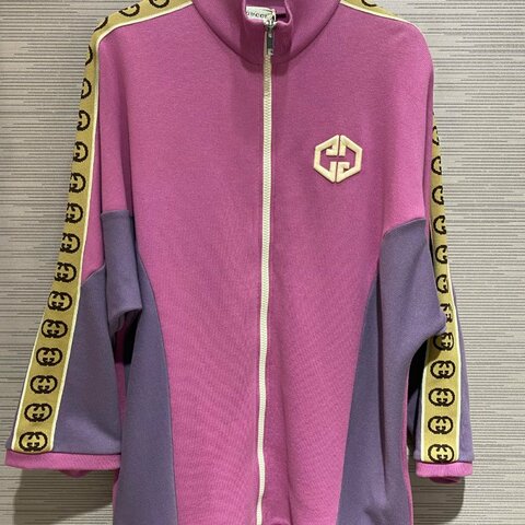 💎Han's house精品服飾💎 GUCCI LOGO 外套  現貨 青年款
