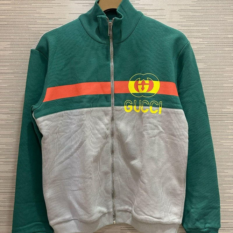 💎Han's house精品服飾💎GUCCI LOGO  外套 現貨青年款 原價16500-0