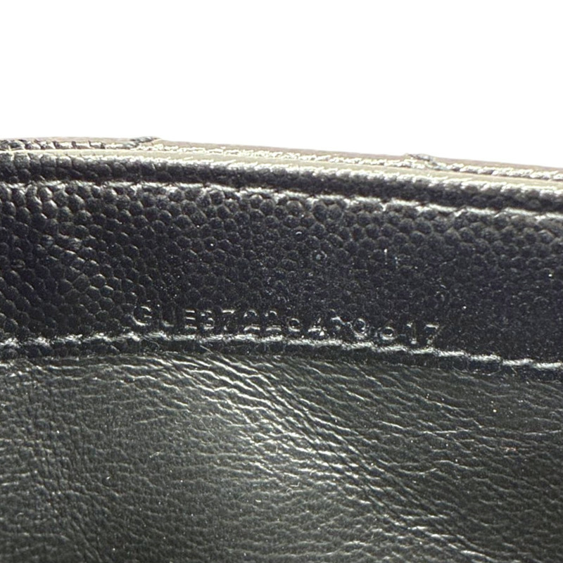 黑色 粒面壓紋 牛皮 Cassandre 大型 翻蓋錢包 扣式 長夾【SAINT LAURENT YSL 聖羅蘭】 372264-8