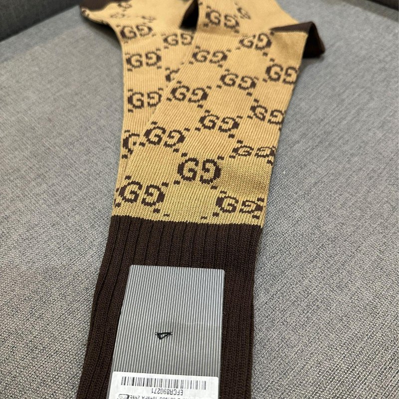 💎Han's house精品服飾💎 GUCCI 古馳 滿版 襪子 男女可穿 現貨S M 原價8600-2