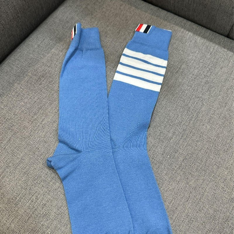💎Han's house精品服飾💎Thom Browne TB 4槓 襪子 英國製 現貨 女款 35 ～37-1