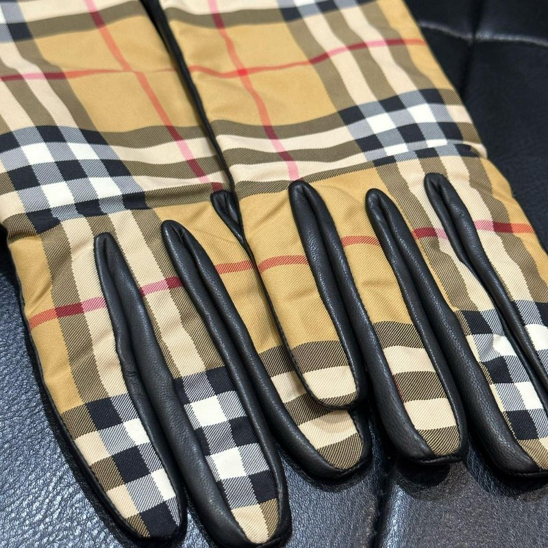 💎Han's house精品服飾💎Burberry 經典款 格紋 小羊皮 羊毛 手套-5