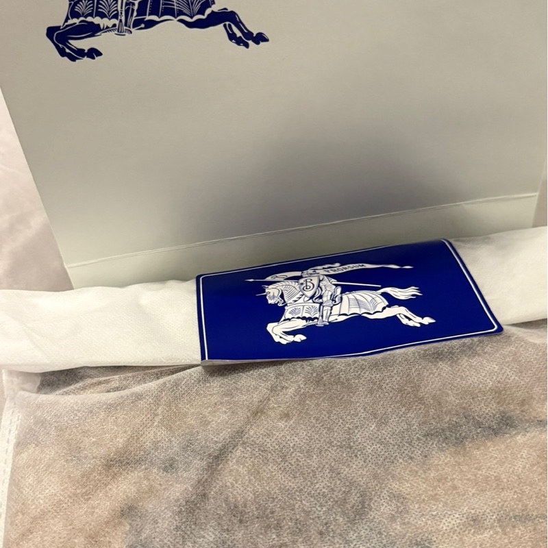 Burberry 雙面兩用騎士圍巾-7