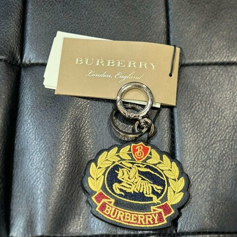 💎Han's house精品服飾💎 Burberry 刺繡 戰馬 小牛皮 鑰匙扣 吊飾