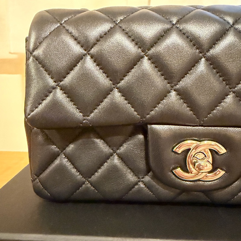 Chanel CF20大mini黑銀色羊皮-2