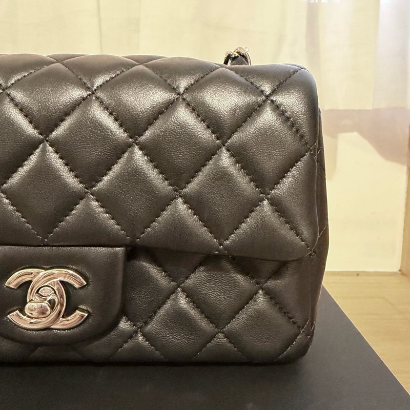 Chanel CF20大mini黑銀色羊皮-3