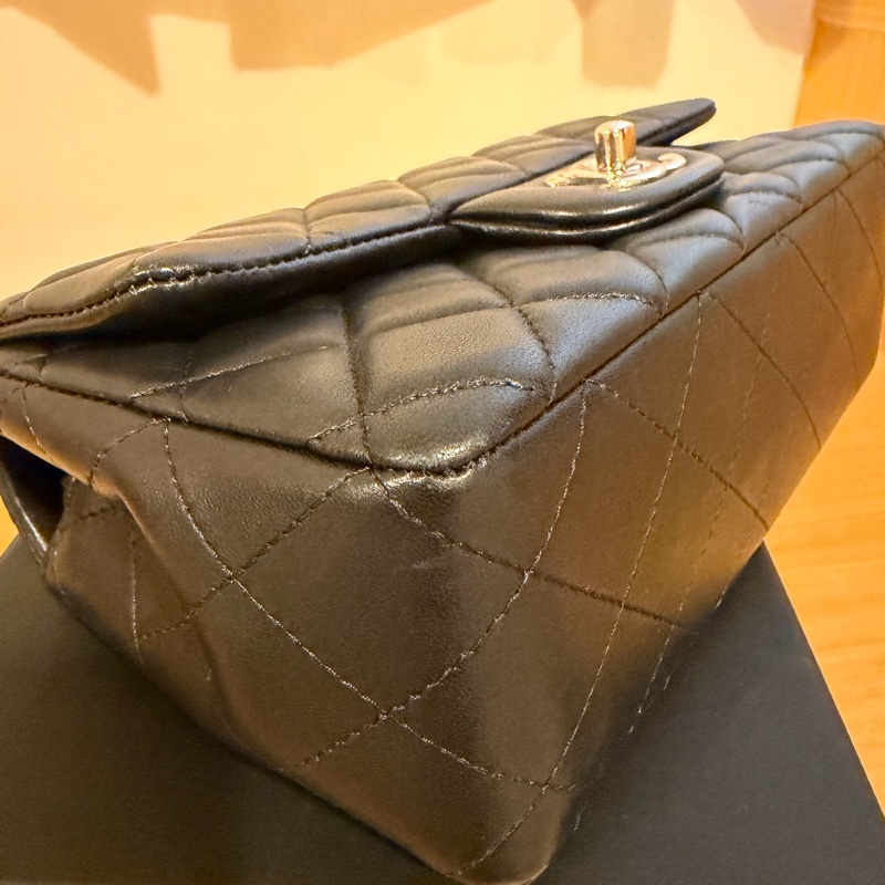 Chanel CF20大mini黑銀色羊皮-8