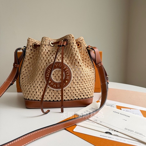 Louis Vittion M24722 Noé BB （全新）
