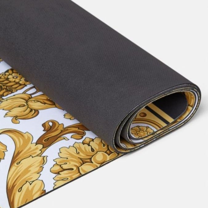 💎Han's house精品服飾💎VERSACE 凡賽斯 女神頭 頂級黑牌 地店 瑜伽墊 183X83 CM 現貨 原價15000-3