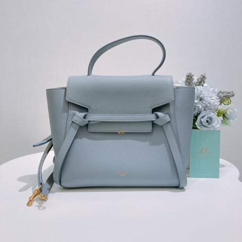 TW4838	Celine 思琳小迷你鯰魚翻蓋式包包 Nano Belt Bag Blue