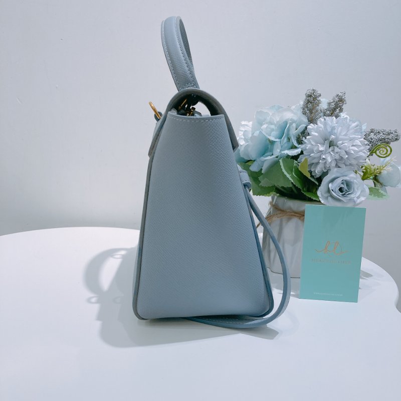 TW4838	Celine 思琳小迷你鯰魚翻蓋式包包 Nano Belt Bag Blue-2