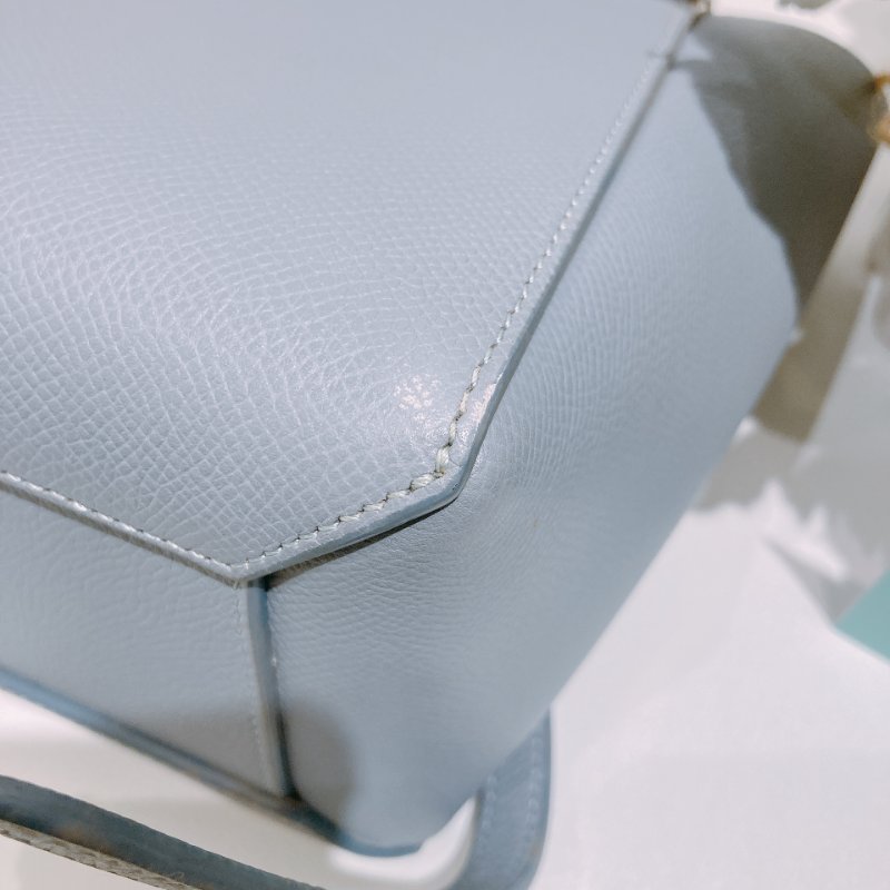 TW4838	Celine 思琳小迷你鯰魚翻蓋式包包 Nano Belt Bag Blue-25