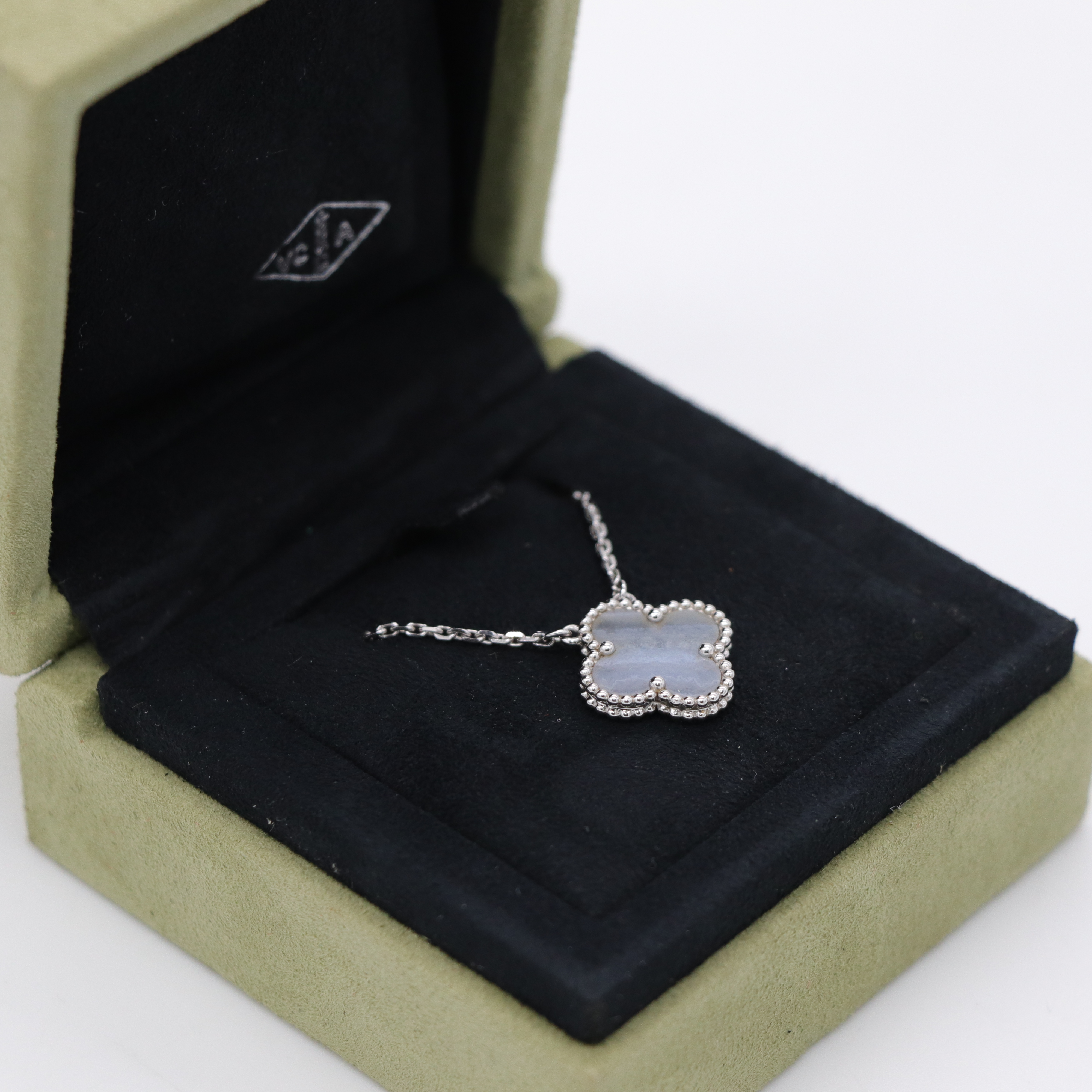 Van Cleef & Arpels Vintage Alhambra 中號 單花 項鏈 18K白金 紫玉髓 項鏈-1