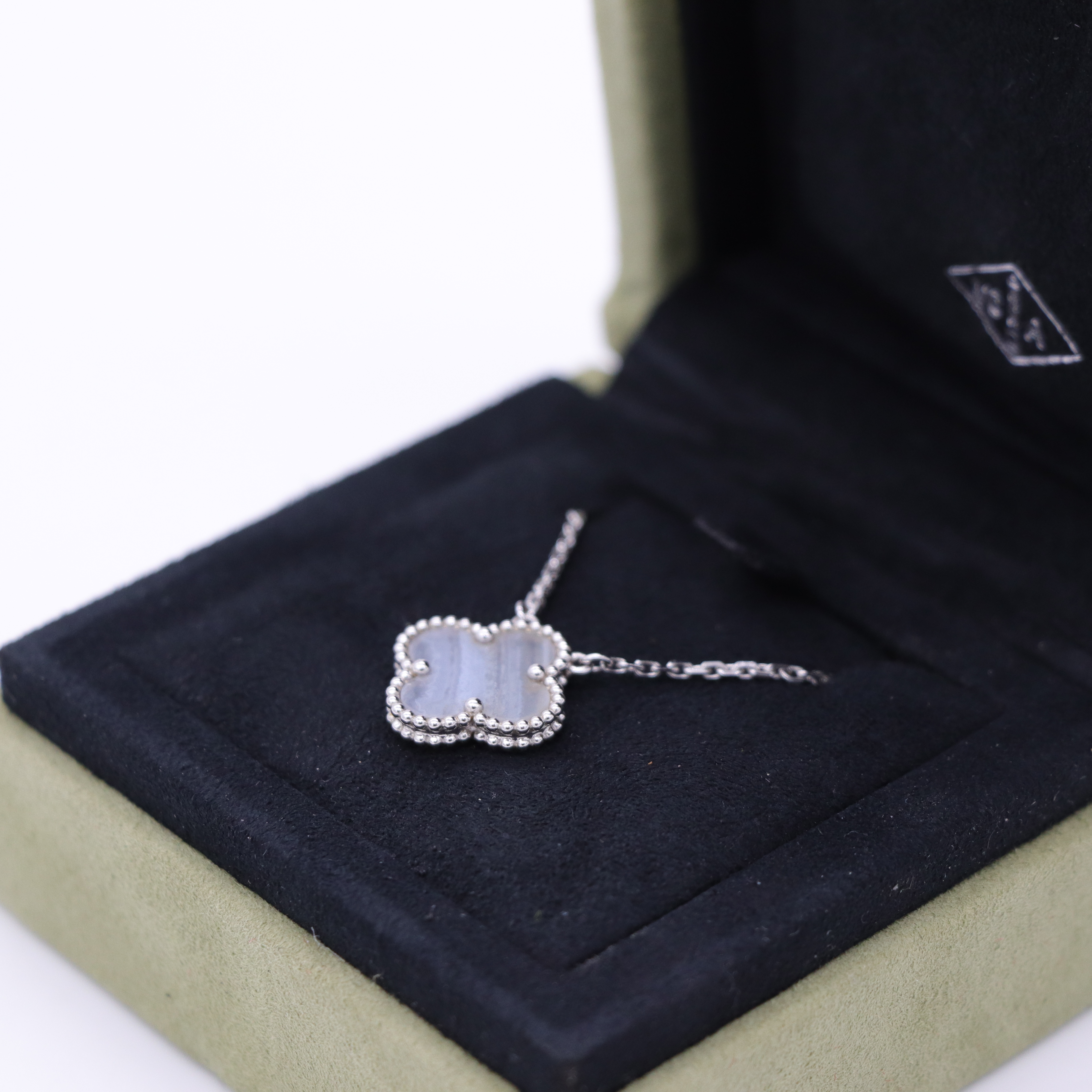 Van Cleef & Arpels Vintage Alhambra 中號 單花 項鏈 18K白金 紫玉髓 項鏈-2