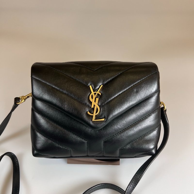 YSL 678401黑金LOULOUTOY 肩背包-1