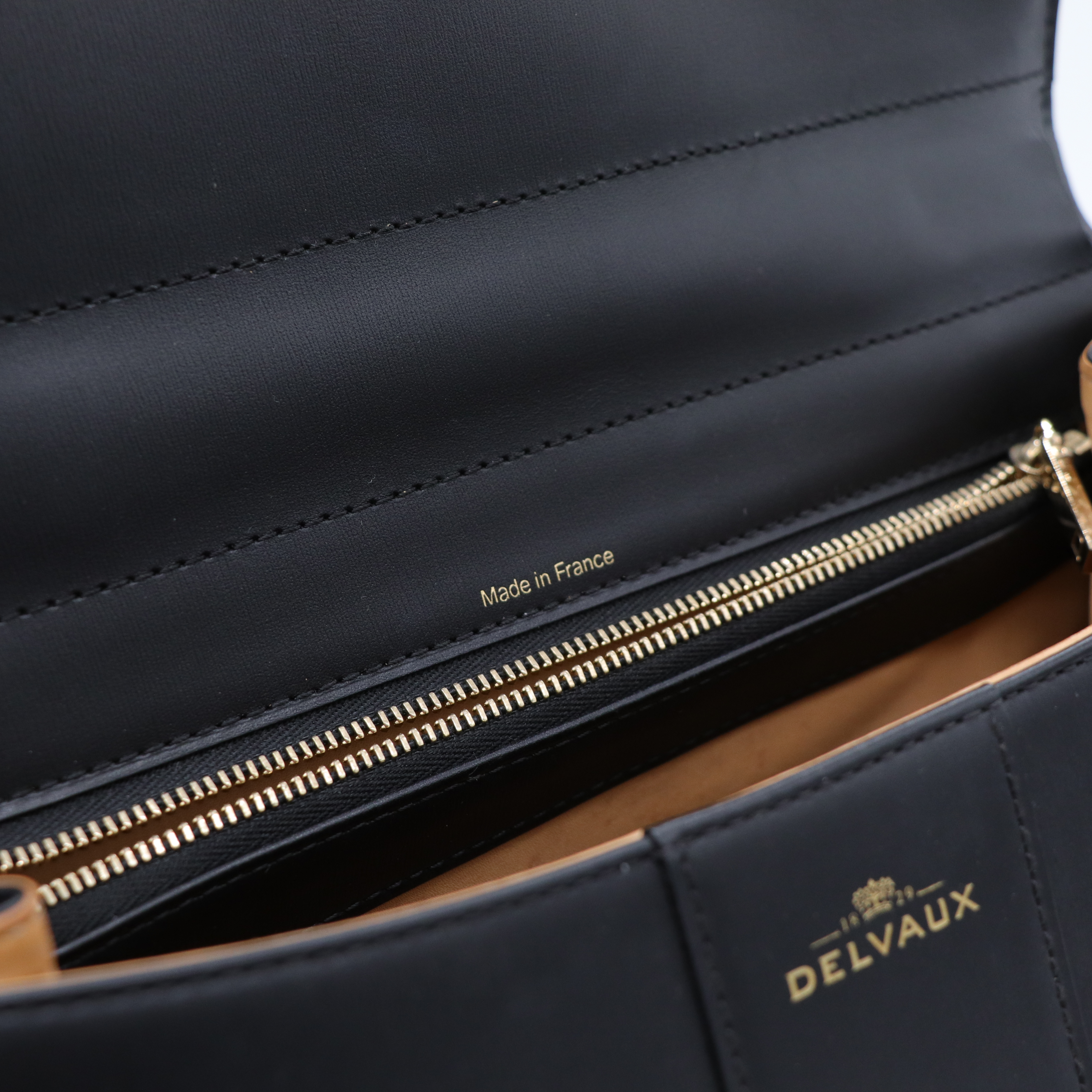 delvaux 黑色小公式包-19