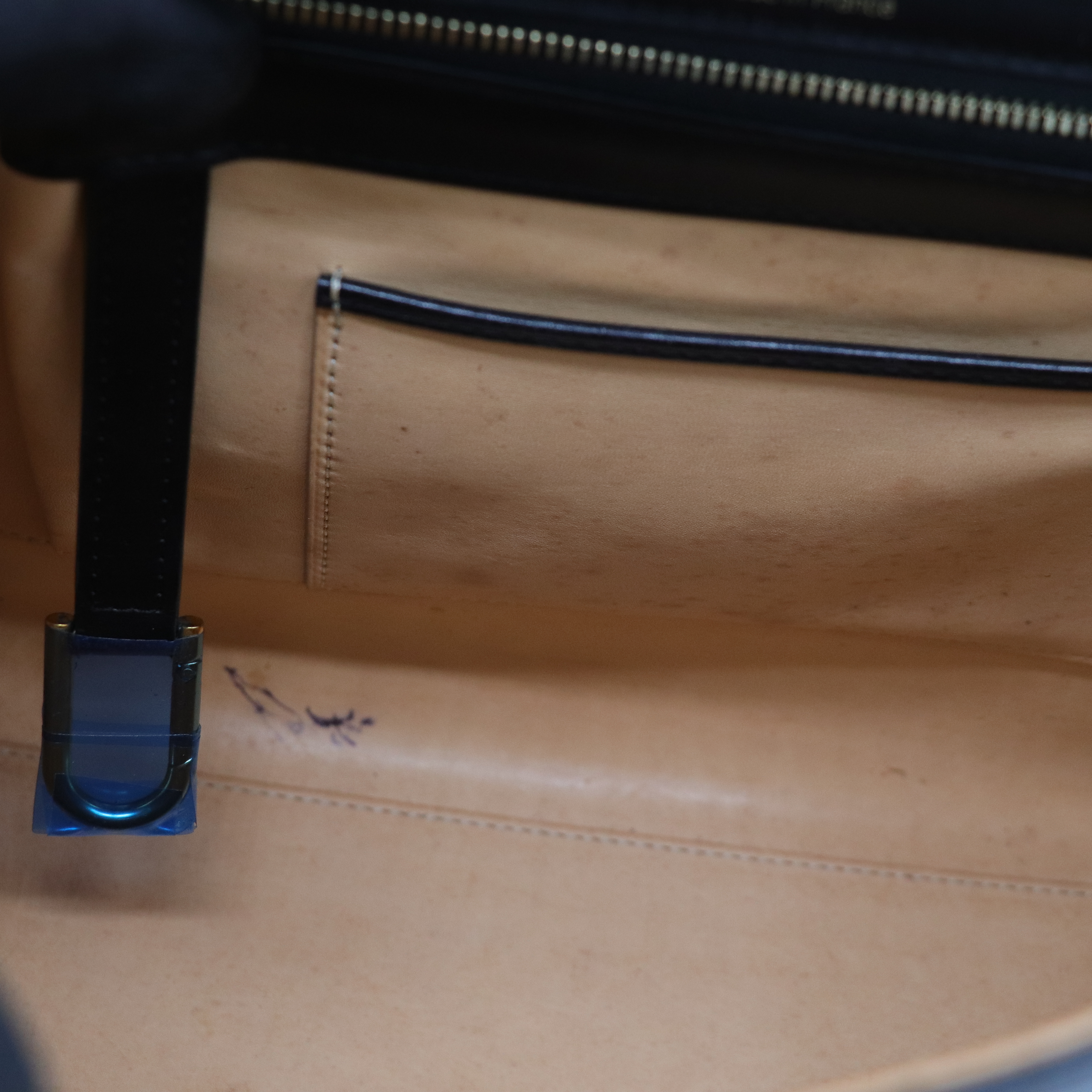 delvaux 黑色小公式包-22