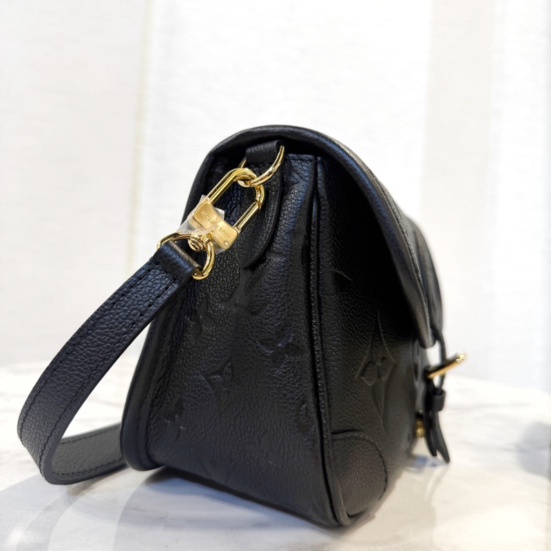 LV 黑牛皮壓紋金釦Diane手提肩斜背包M46386-2