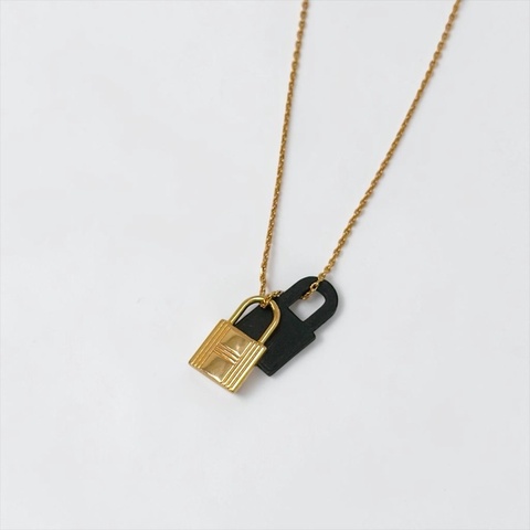 莉亞精品♡ Hermes 鎖頭皮革項鍊 #z刻 二手美品