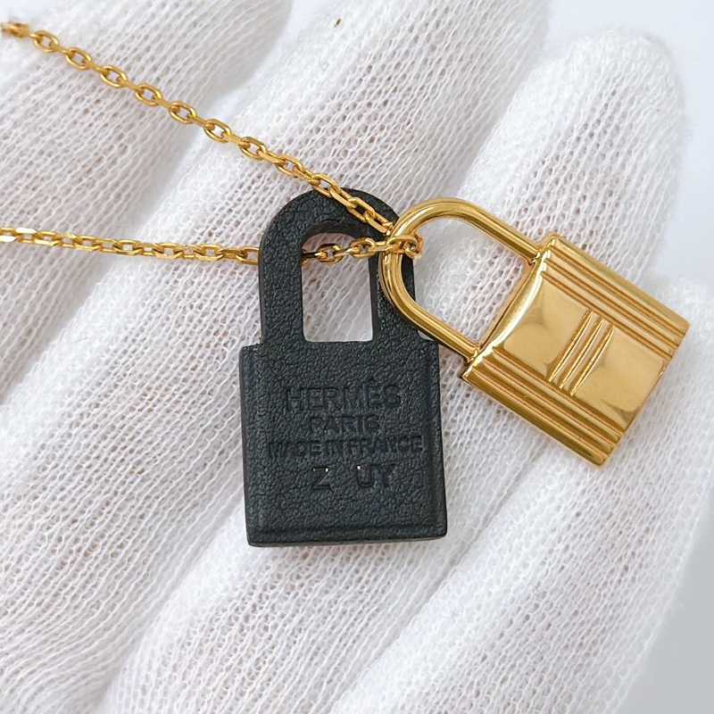 莉亞精品♡ Hermes 鎖頭皮革項鍊 #z刻 二手美品-2
