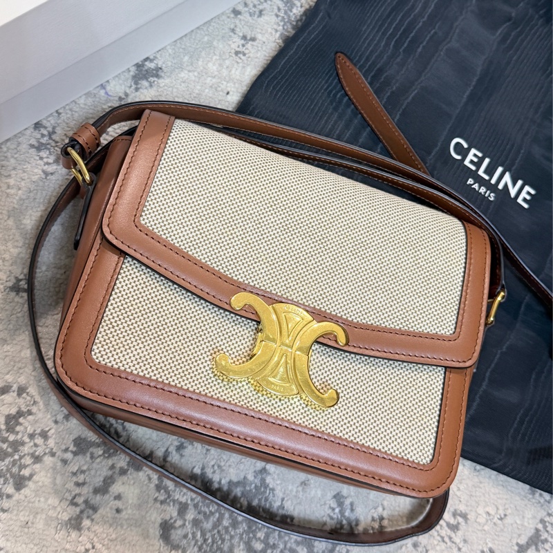 台灣專櫃💯Celine帆布拼咖牛皮Teen Triomphe 凱旋門肩背/斜背包-2
