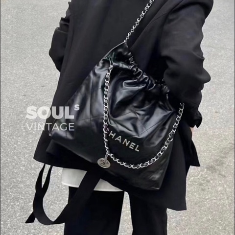 💯正品Chanel 22bag黑銀 小號 芯片款 垃圾袋包 香奈兒正品 🉑送禮狀態 原購買價22萬