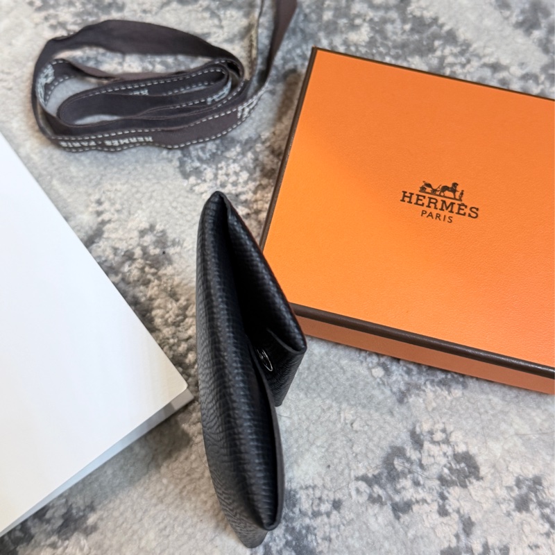 專櫃💯愛馬仕 Hermès BASTIA 89 NOIR Epsom 黑色經典零錢包 男女皆適用 送禮自用兩相宜-5