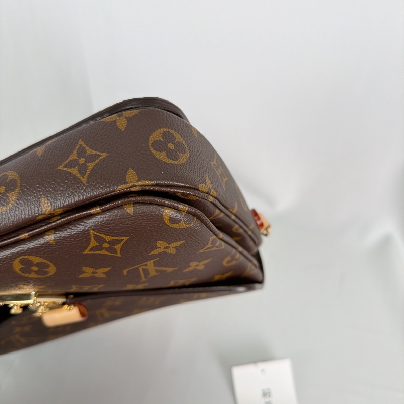 莉亞精品♡ LV 經典老花郵差包 二手美品-15