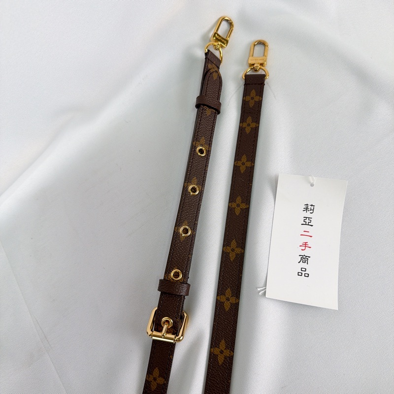 莉亞精品♡ LV 經典老花郵差包 二手美品-16