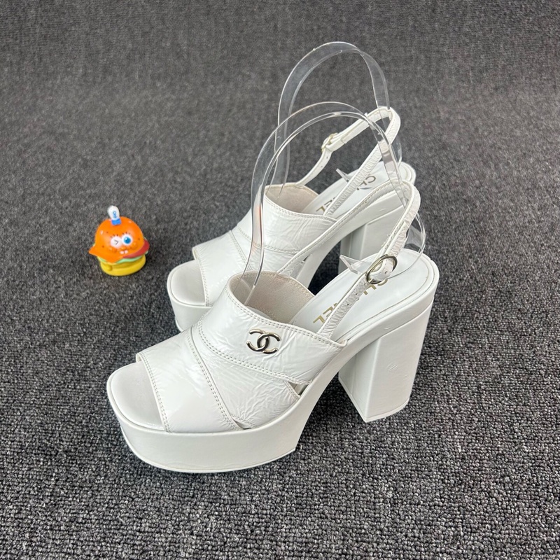 Chanel香奈兒白色厚底涼鞋 尺碼：36.5 碼 單品🧡-0