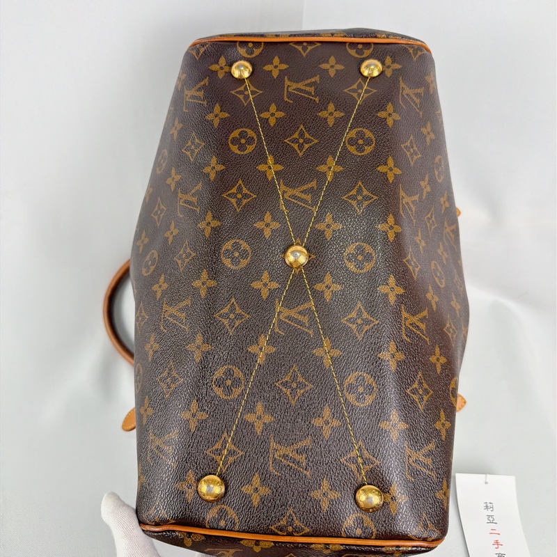 莉亞精品♡ LV 水餃手提包 二手-5