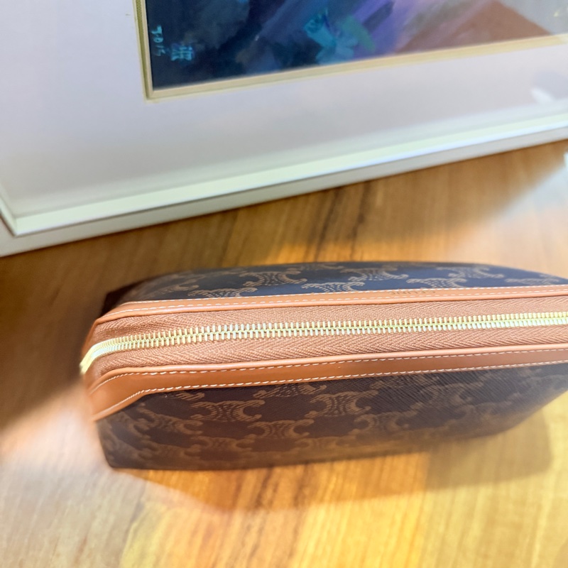 未使用美品🏅CELINE 防潑水 經典凱旋門 化妝包-2