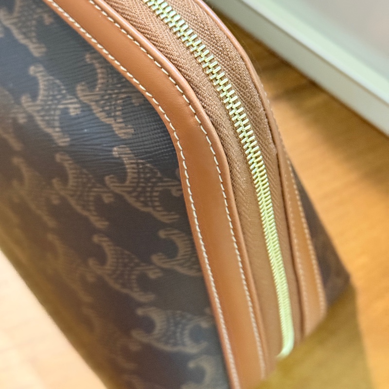 未使用美品🏅CELINE 防潑水 經典凱旋門 化妝包-9