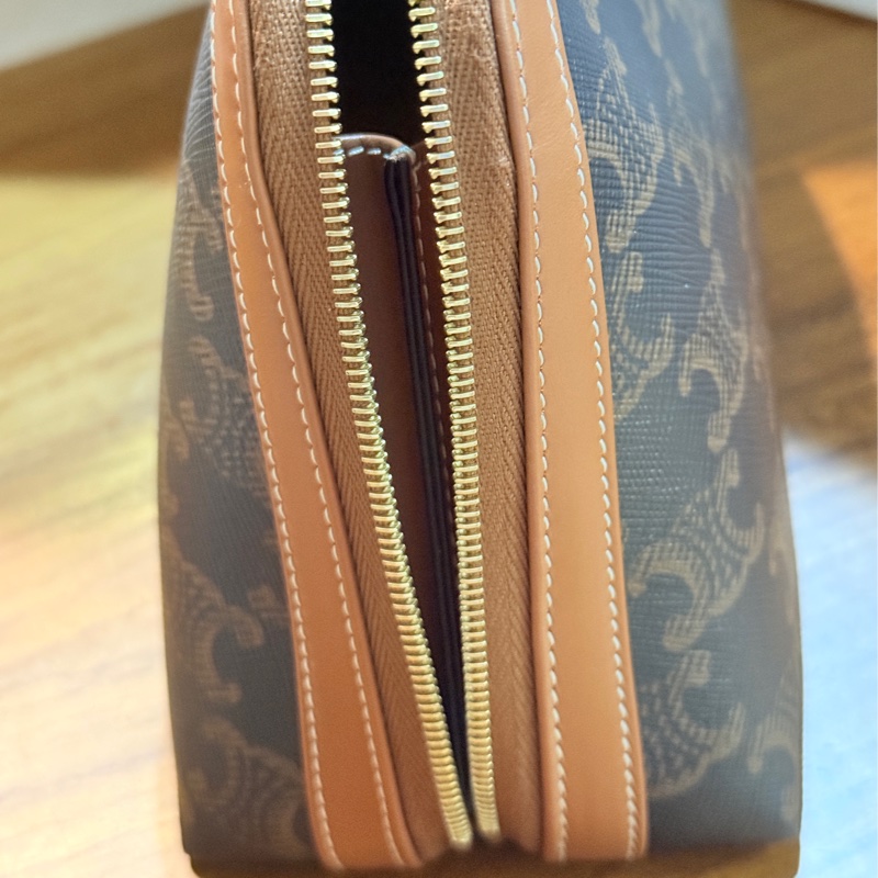 未使用美品🏅CELINE 防潑水 經典凱旋門 化妝包-10